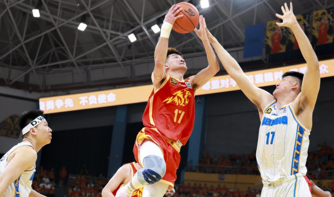 AYX SPORTS-关于今晚广厦男篮备战NBA常规赛，外线爆发细节曝光，悬念犹存，高层口径保持一致的信息